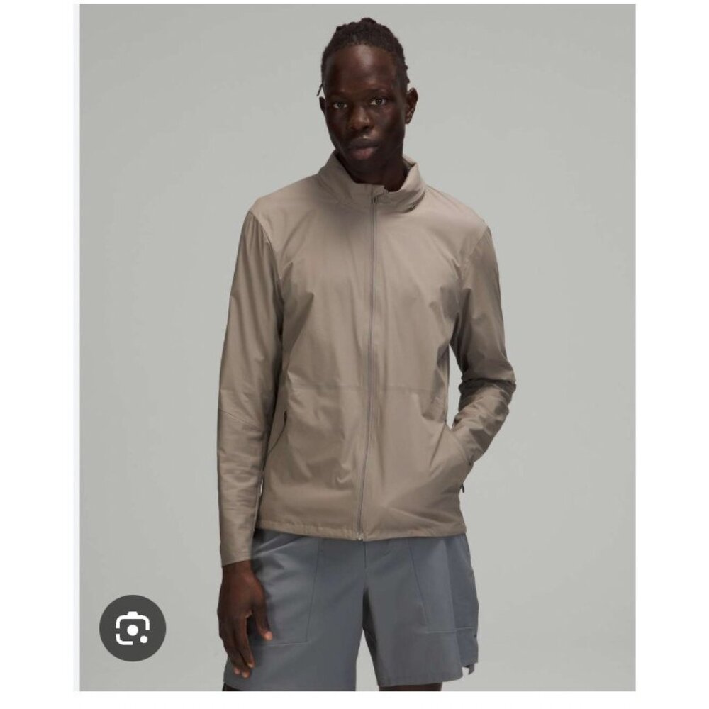 lululemon athletica Men’s Lightweight Windbreaker in Taupe
